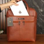 کیف اداری مردانه چرم صنعتی بیورا مدل eez2