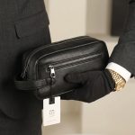 کیف دستی مردانه بیورا مدل shz06