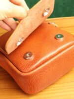 کیف دوشی مردانه چرم طبیعی‌ فلوتر بیورا مدل dbb59 - تصویر 23
