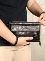 کیف دستی و پاسپورتی چرم طبیعی کروکودیلی بیورا مدل pa05