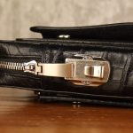 کیف دستی و پاسپورتی چرم طبیعی کروکدیلی بیورا مدل pa021