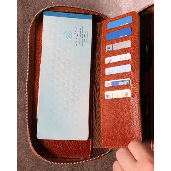 کیف دستی و پاسپورتی چرم طبیعی فلوتر بیورا مدل pa020